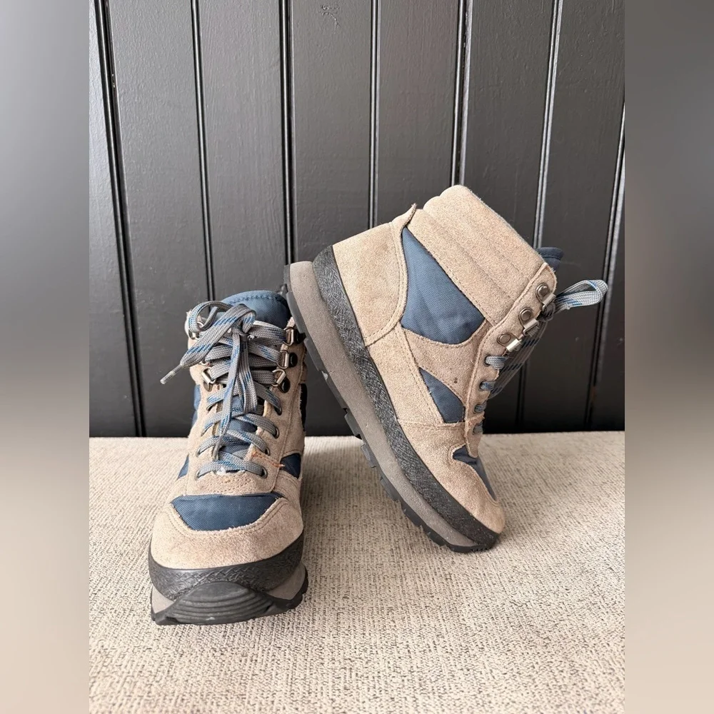 L.L. Bean Women's Leather Boots with Blue Laces